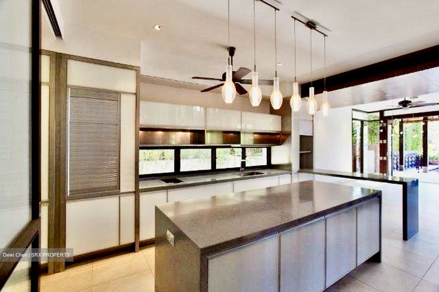 Ocean Drive (D4), Detached #502419351